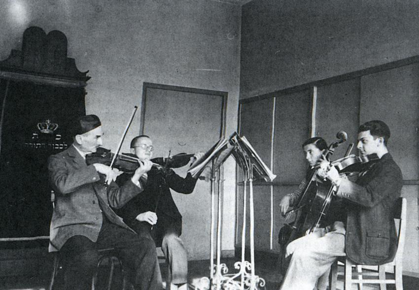 A string quartet at the Jewish Teachers Seminary in Würzburg, 1936/7.