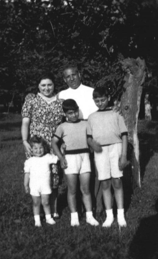 The Orvieto family: parents Enrico and Jiuditta, and their children, Gualtiero, Giuliano and Natan, prewar