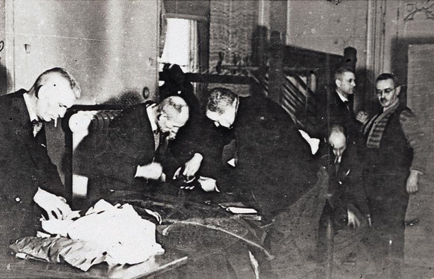 26 November 1941: an inspection of Jews and their belongings, immediately prior to deportation.