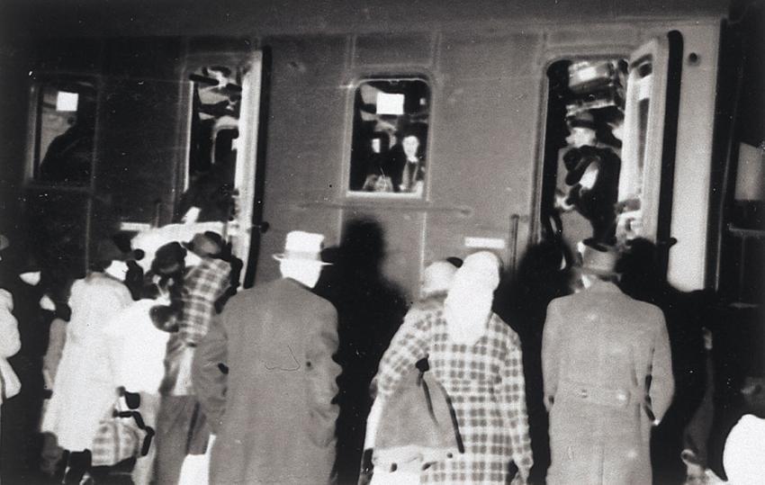 27 November 1941, early morning: photographs depicting the first deportation of Jews from Würzburg.