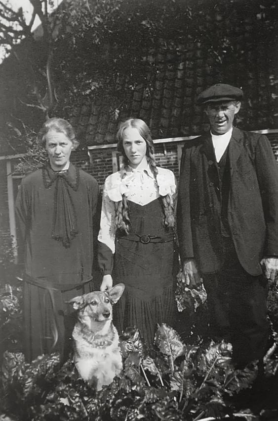 Righteous Among the Nations Pieter and Adriane Kleibroek and daughter Nelie Hetem-Kleibroek