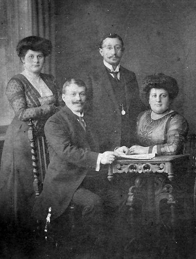 The Sachs family, Würzburg, 1920s.