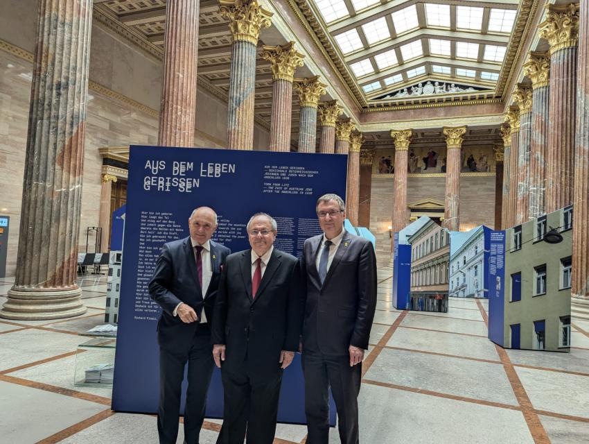 Yad Vashem Chairman Dani Dayan together with President of the Austrian Parliament Wolfgang Sobotka &amp; Israeli Ambassador Dani Roet at the opening of Yad Vashem's new exhibition &quot;Torn from Life&quot; on display in the Austrian Parliament