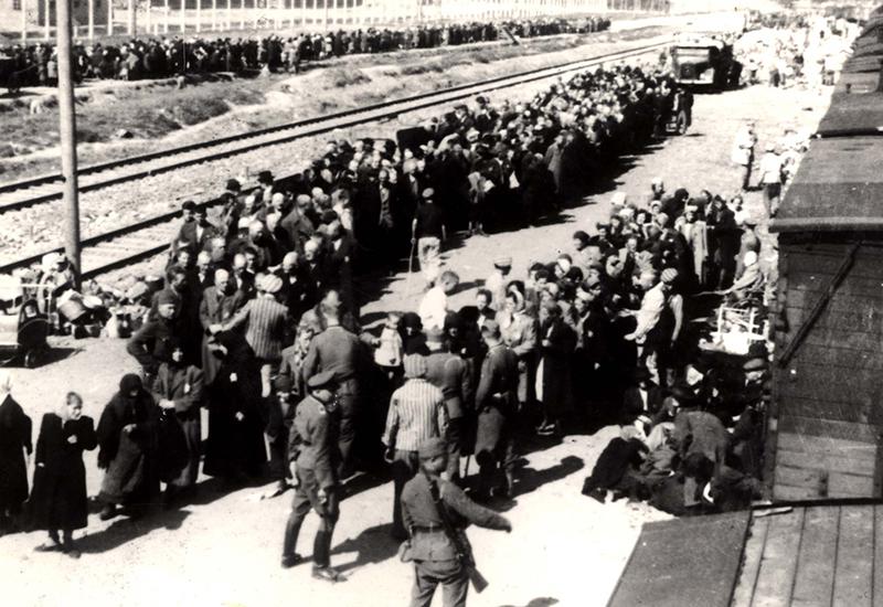 סלקציה על הרציף, אושוויץ-בירקנאו, 27/05/1944.