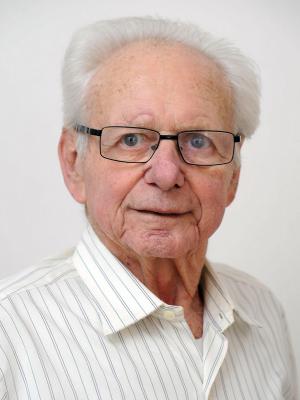 Peretz Hochman | Holocaust survivor from Warsaw, Poland