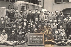 Budapest, 1940, az orthodox zsidó iskola 3. osztályos tanulói