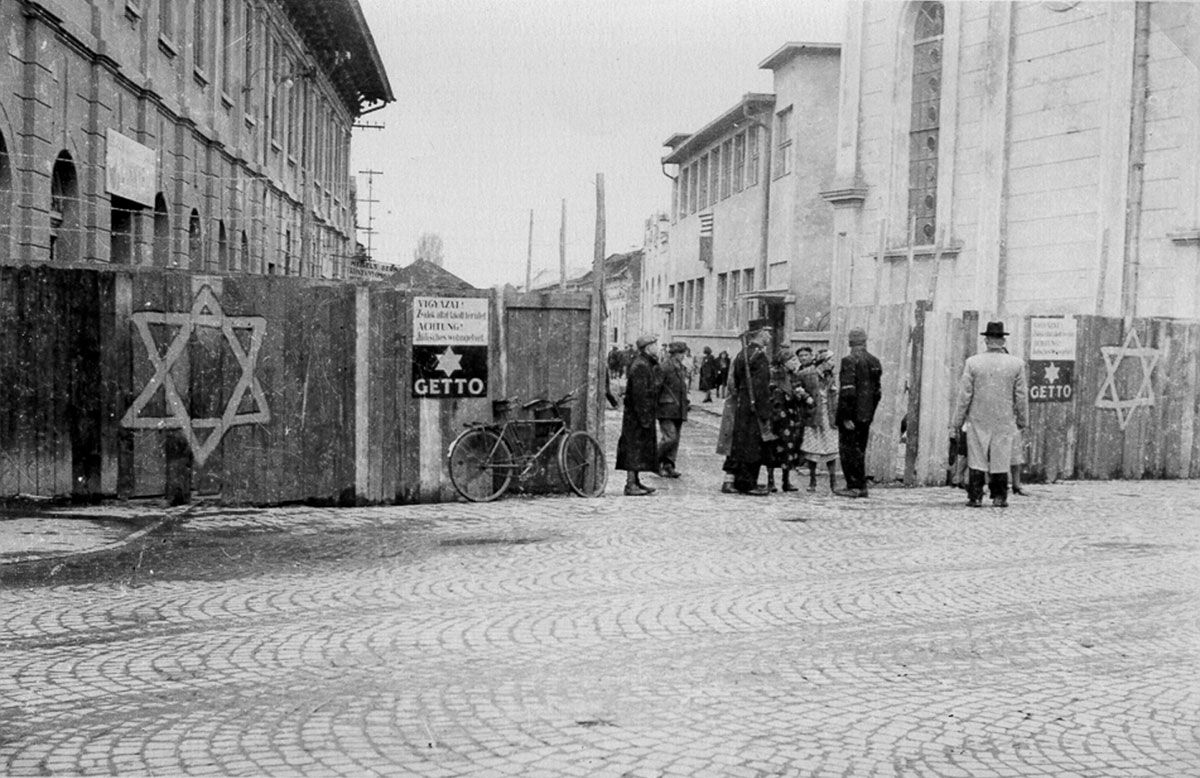 еврейское гетто в варшаве