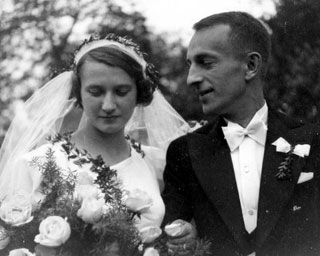 אונה ודניאליוס בחתונתם, ספטמבר 1934, טיטובנאי, ליטא.
