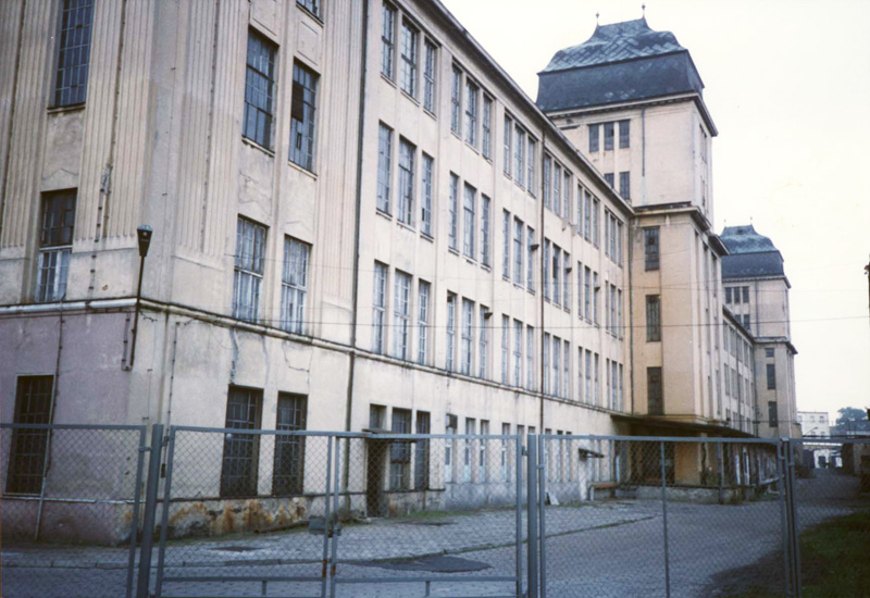 1995, the textile factory building in Zielona Góra (formerly Grünberg)